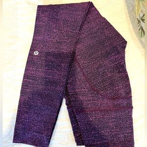 Lululemon Fast and Free High-Waisted Leggings - Color Eggplant & Black - Size 4